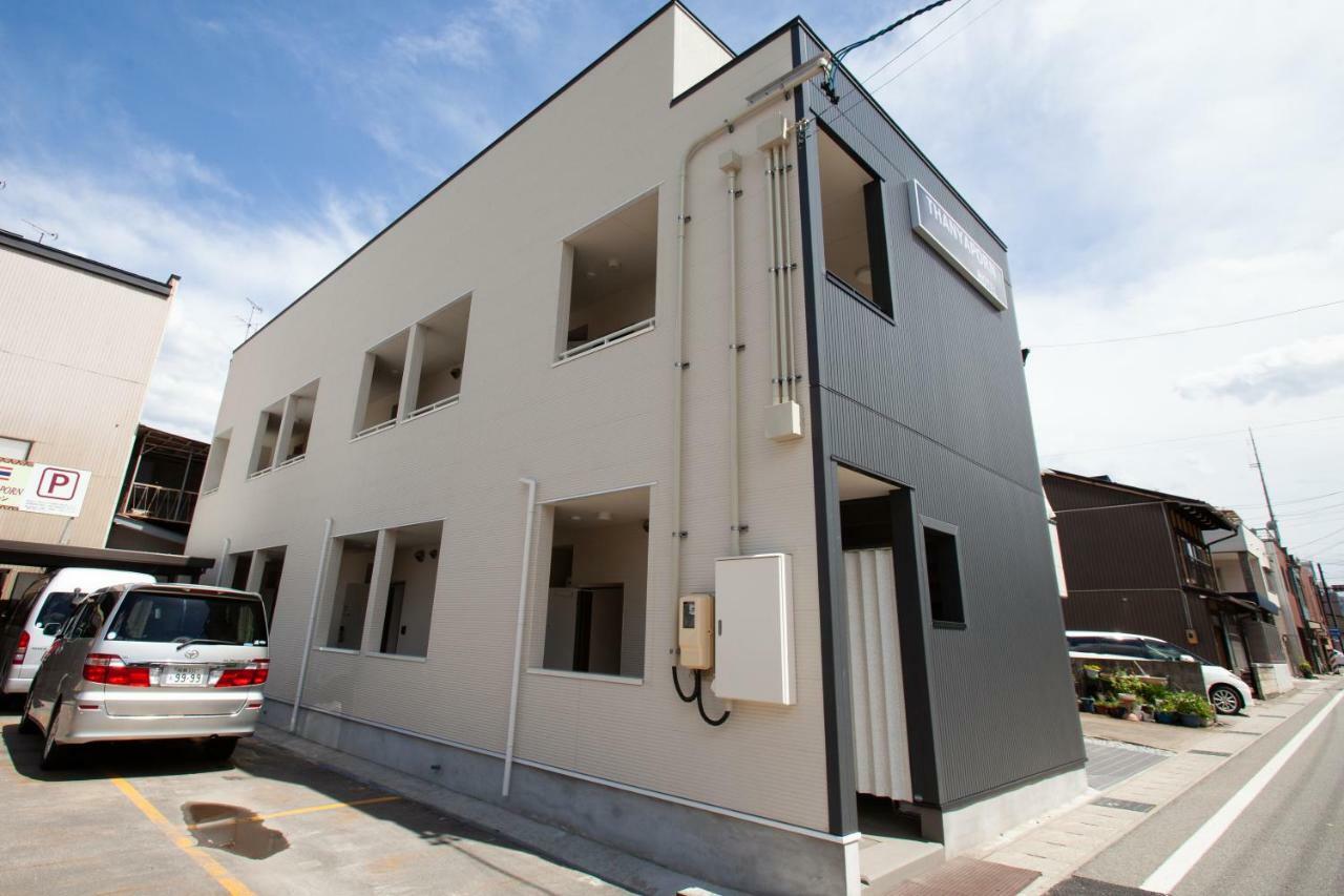 Apartment Thanyaporn Takayama (Gifu)